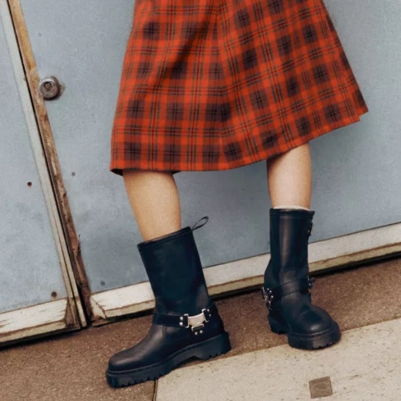 Anistone Hi Leather Biker Boots - Picture 7 of 7